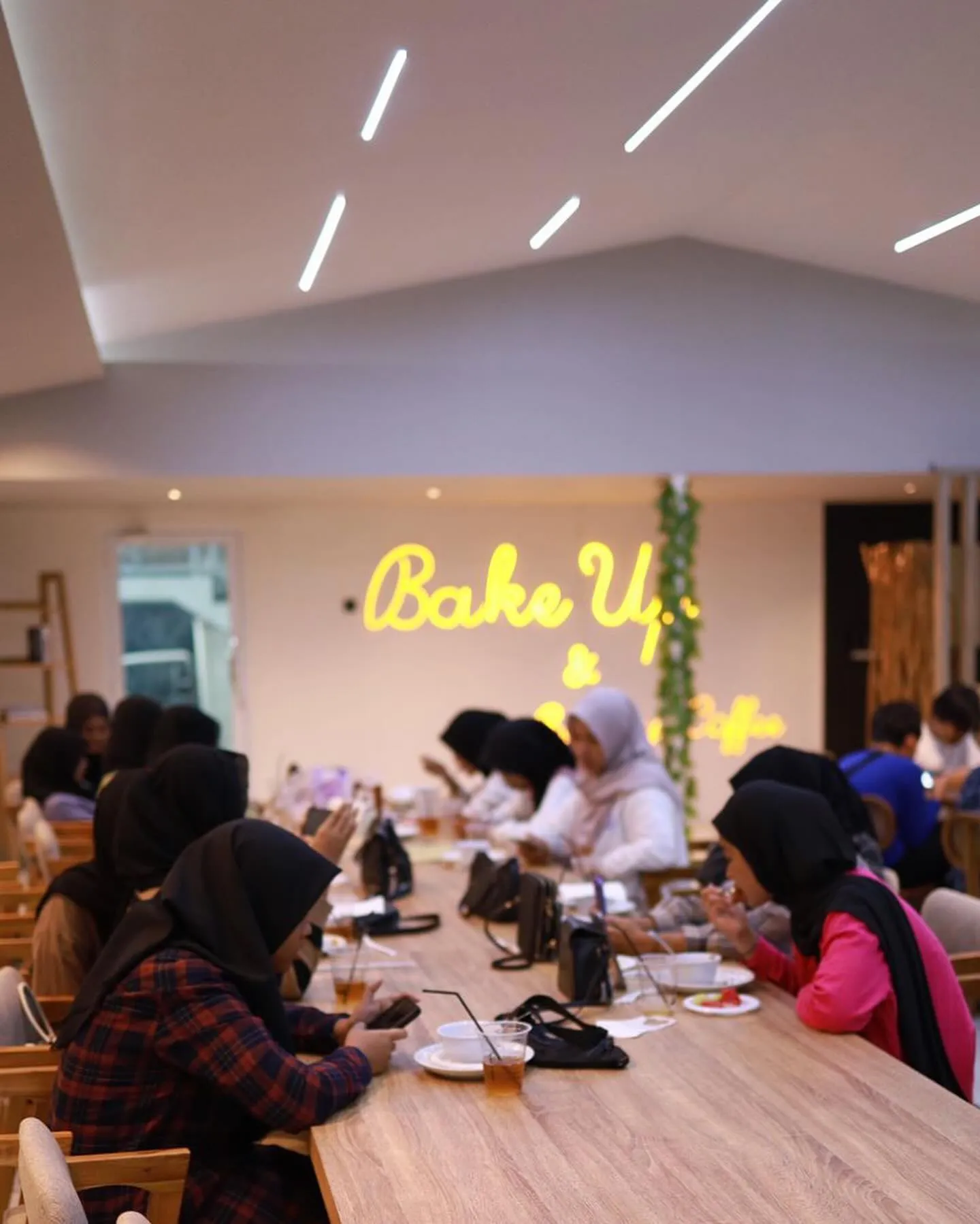 Bake Up meeting room